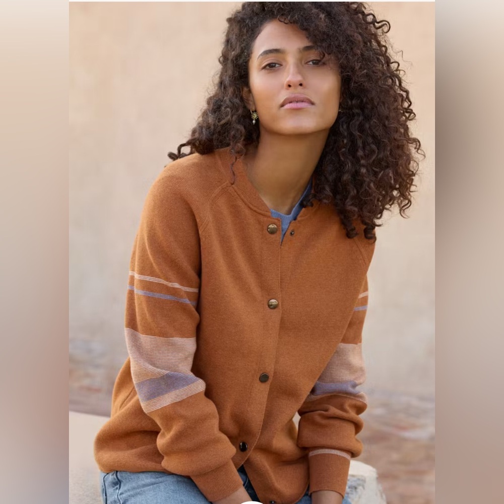 Wrap London Knitted jacket
Organic cotton